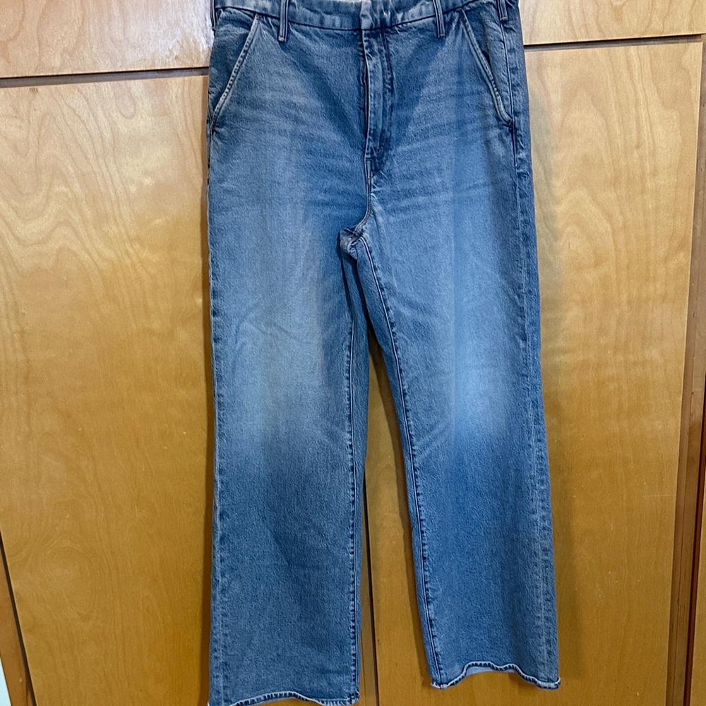 Mother trouser style jean